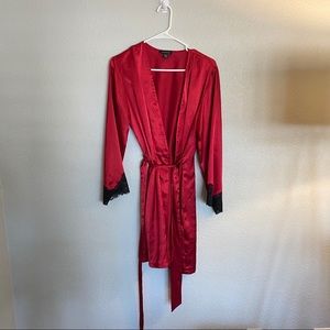 Slik jones new york robe